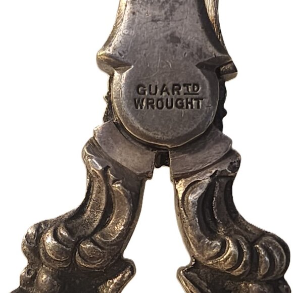 1900s Victorian or Prior Silver Ornate Grape Cluster Scissors - Picture 3 of 4